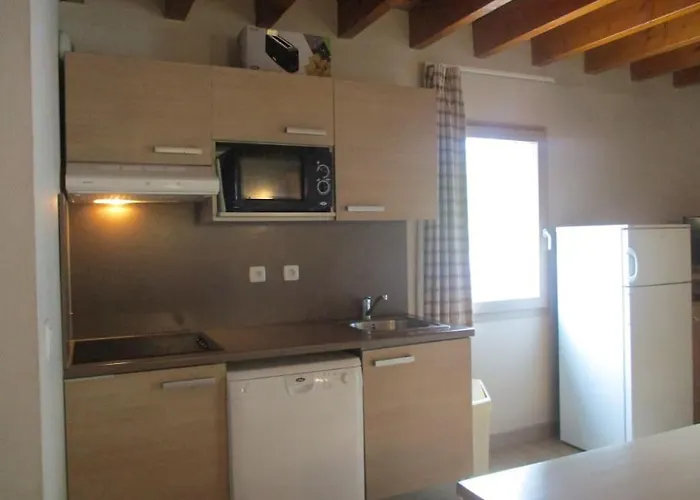 Appartement T4 Duplex Spacieux -7 Personnes- Piscine à